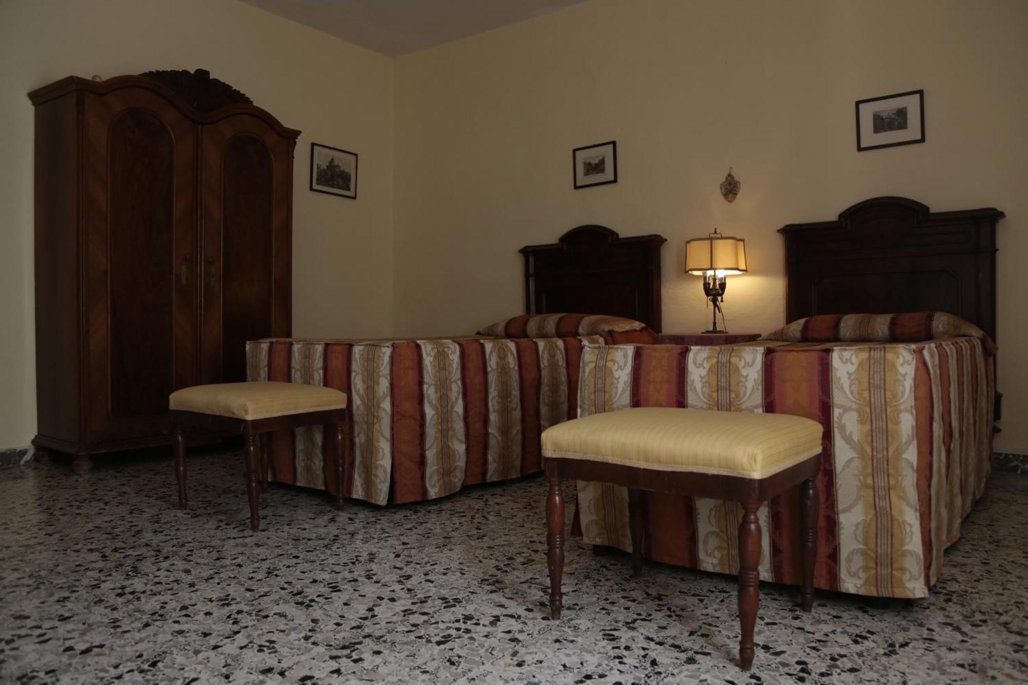 Borgo Villa Certano - Case Vacanza In Toscana Siena